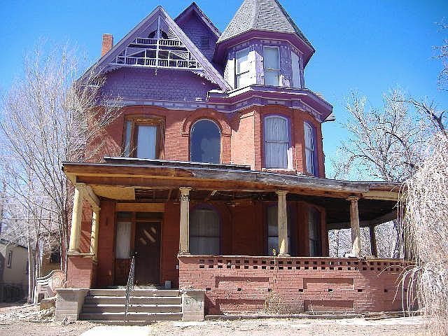 1st image of 501 Broadway Ave