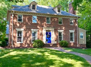 3906 Stratford Ct, Raleigh, NC 27609