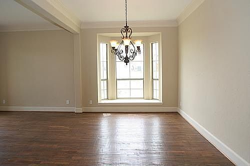 Elegant Dining Room