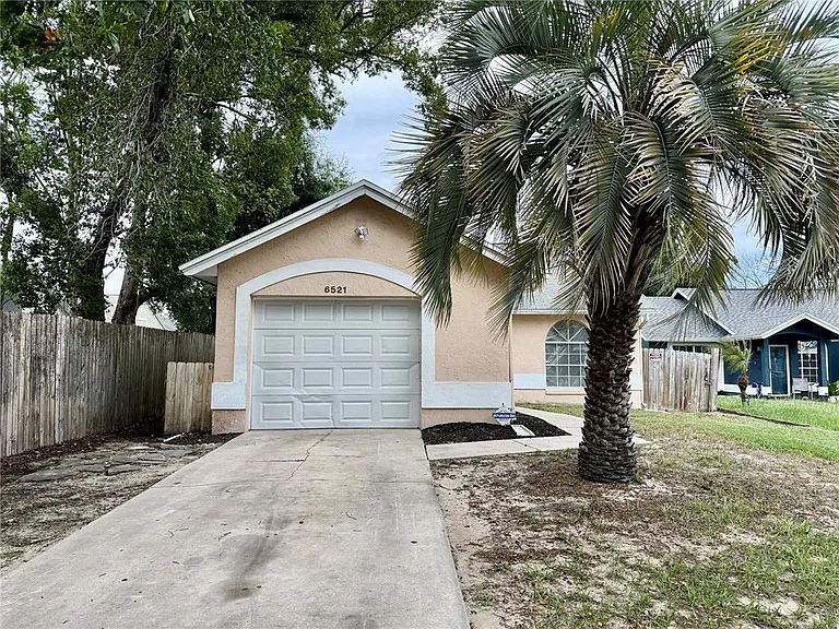 6521 Garden Spring Ct — Photo 1