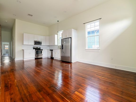 3rd image of 2345 N Claiborne Ave