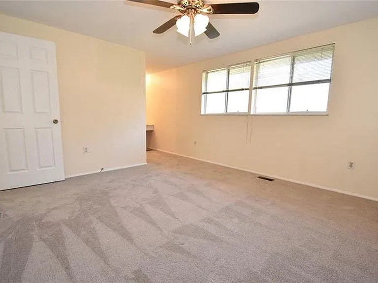 2325 Firethorn Rd — Photo 11