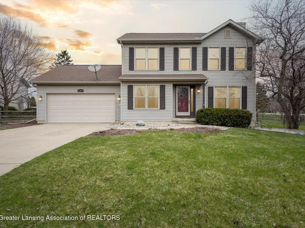 12425 Sea Pines Dr, Dewitt, MI 48820