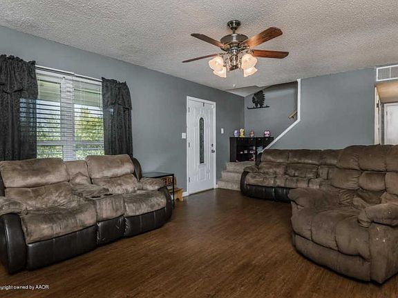 3rd image of 300 W Valencia Dr