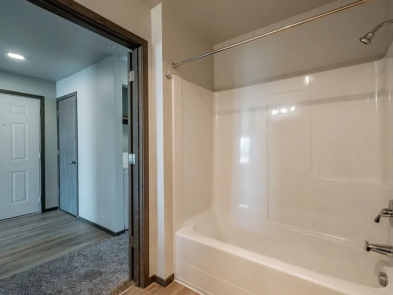 Birch Place Apartments — Photo 42