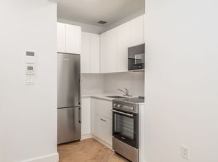 321 E 22nd St APT 3M, New York, NY 10010