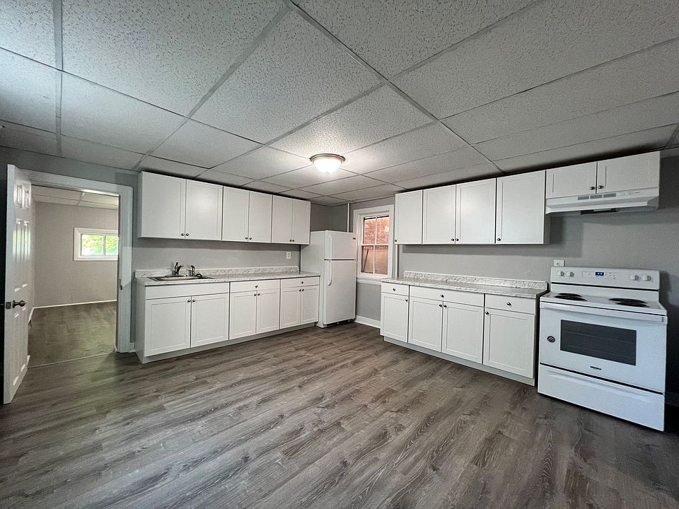 1st image of 207-209 S 9th St APT 207-1