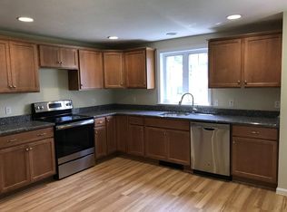 39 12th Ave, Haverhill, MA 01830