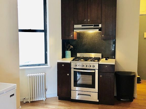 3rd image of 2435 Steinway St APT 5