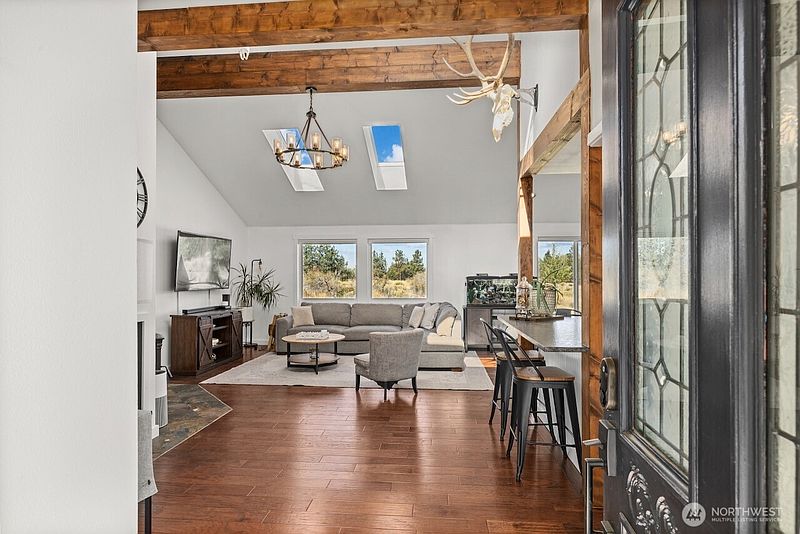 5th image of 5871 Cove Road
