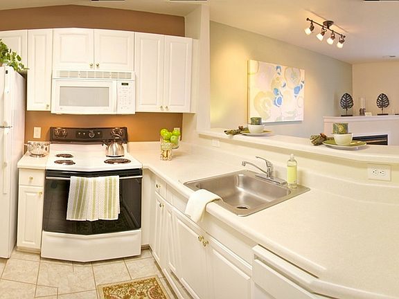 2nd image of 2260 Golden Garden Cir #2364