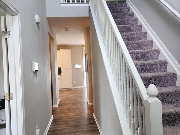 4th image of 5444 Rohden Dr