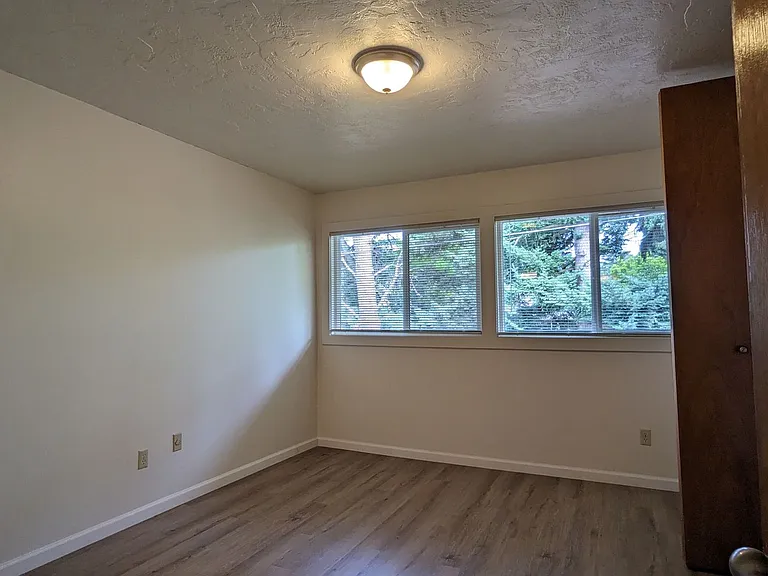 Park Village Apartments — Photo 76