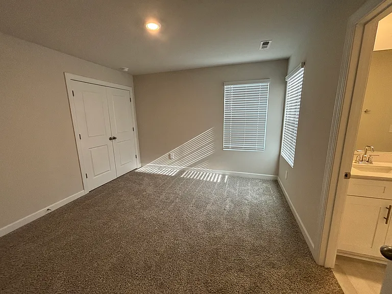 1754 Braemar Village Dr — Photo 23