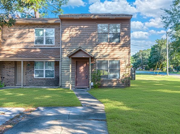 217 Oak St APT A