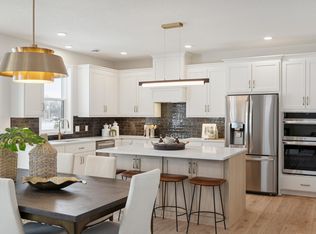 3480 Knightsbridge Trl N, Lake Elmo, MN 55042