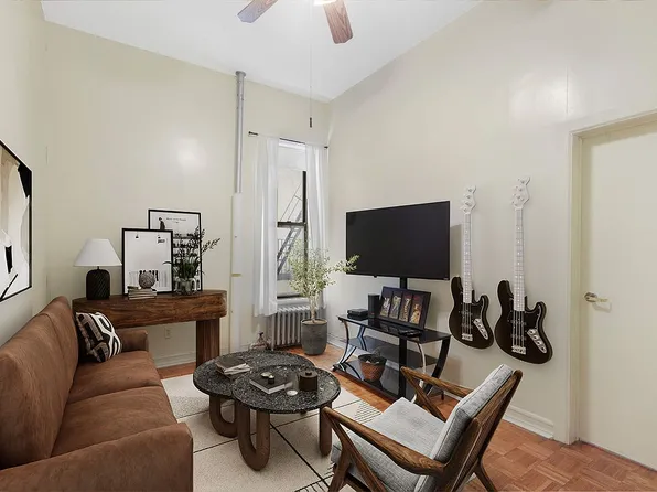 206 W 121st St APT C, New York, NY 10027
