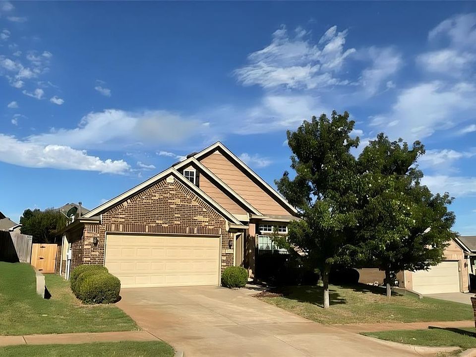1st image of 3832 Kings Canyon Rd