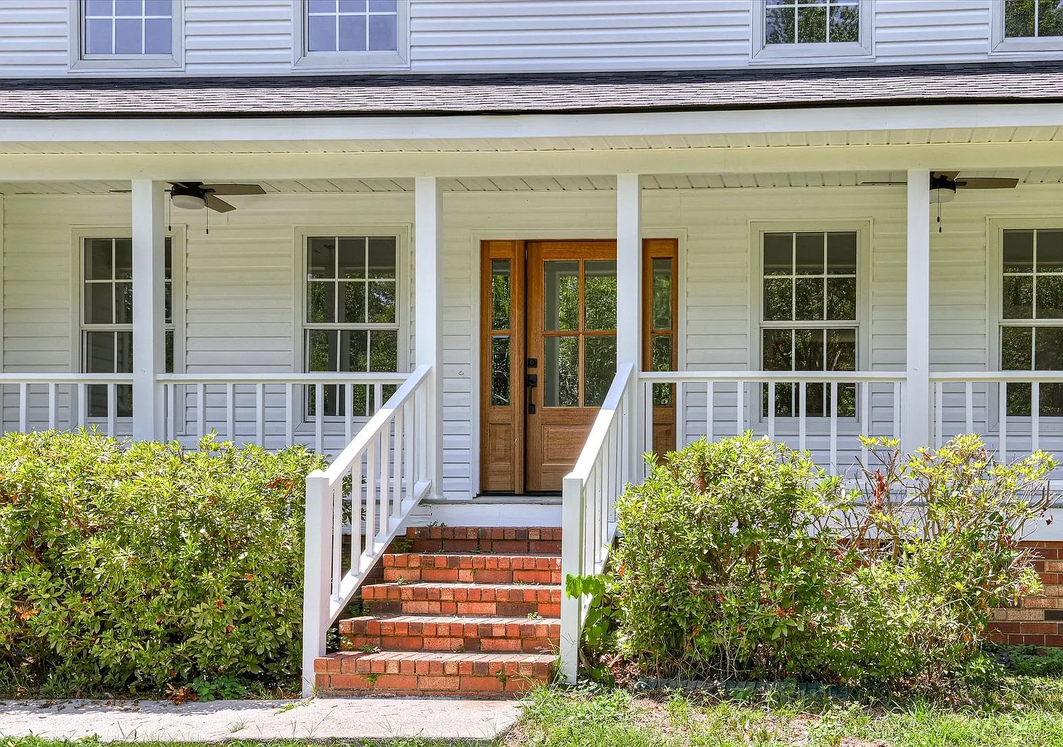 3 bedroom, 2.5 bathroom home on a large corner lot in the heart of Evans — Photo 3