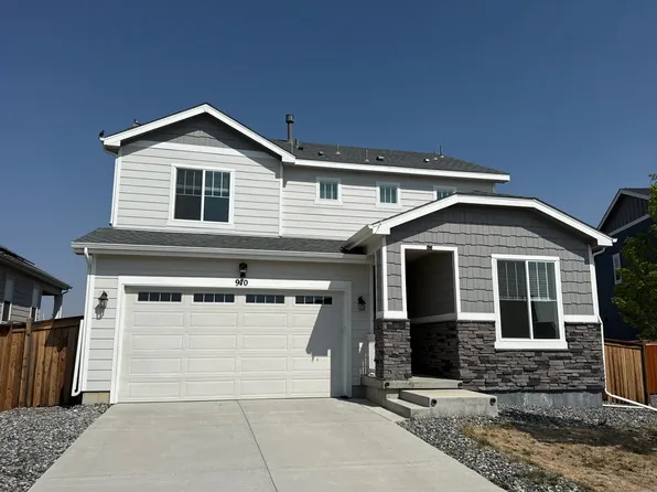 970 Yantley Ct, Aurora, CO 80018
