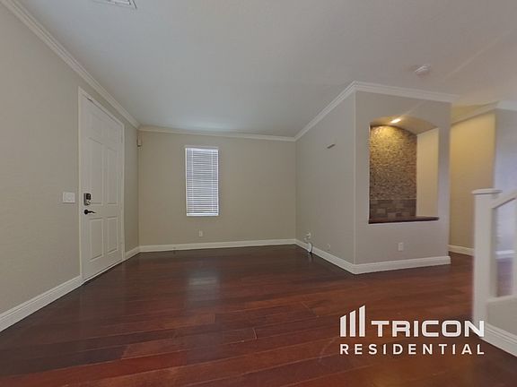 3rd image of 10103 W Kingman St
