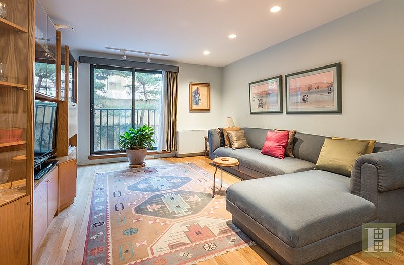 1st image of 414 W 54th St APT 1E