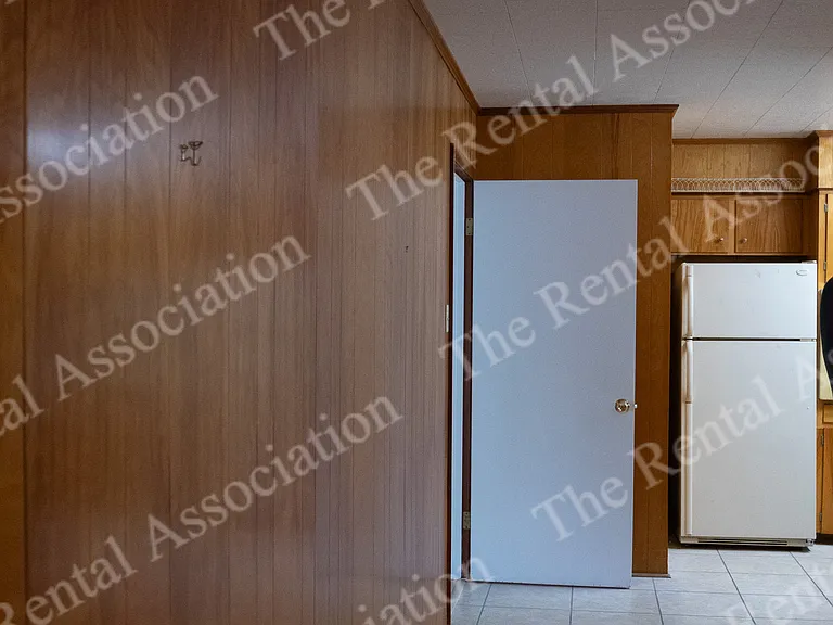 905 N McGuire Ave — Photo 22