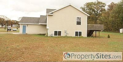 2nd image of 2988 Secluded Acres Dr