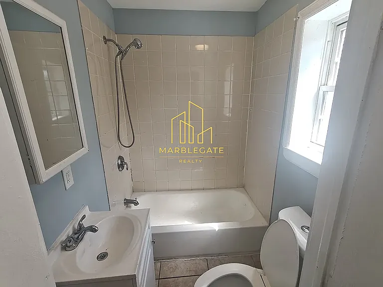 128 E Holsman St #2AZ — Photo 11