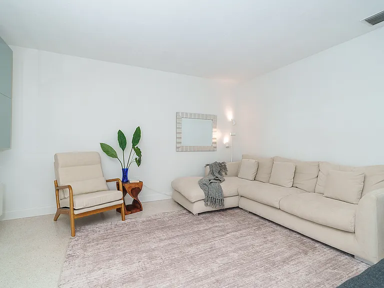 1140 S Moonmist Ct — Photo 17