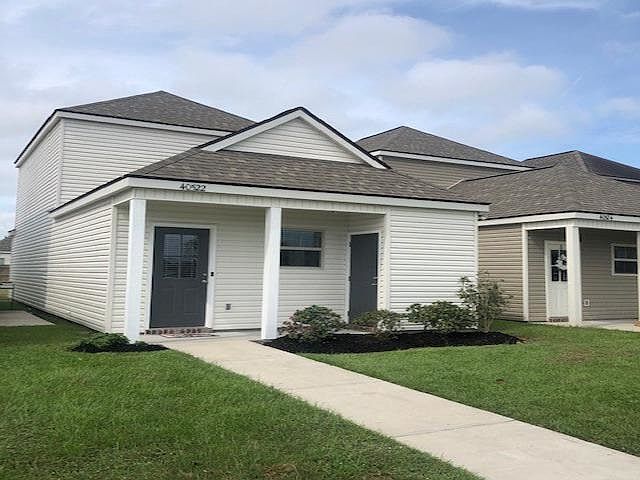 1st image of 40522 Sagefield Ct