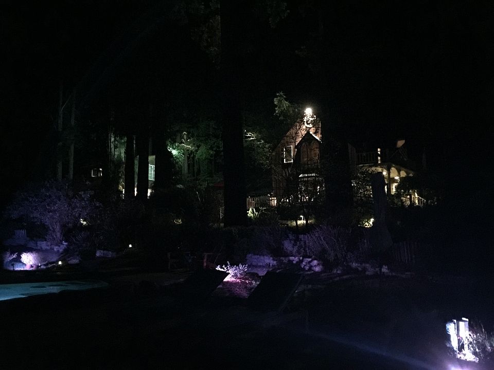 2nd image of 1101 Bohemian Ln