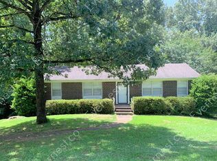 105 Kingstown Cir, Trussville, AL 35173