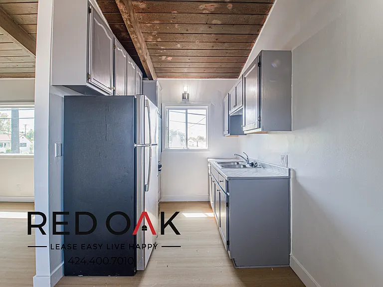 7521 Crenshaw Blvd #7525-10 — Photo 8