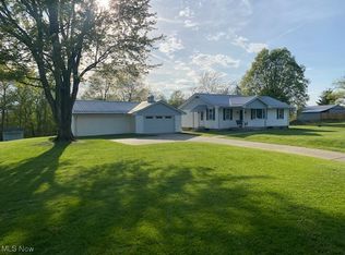 75 Jennings Hill Rd, Marietta, OH 45750