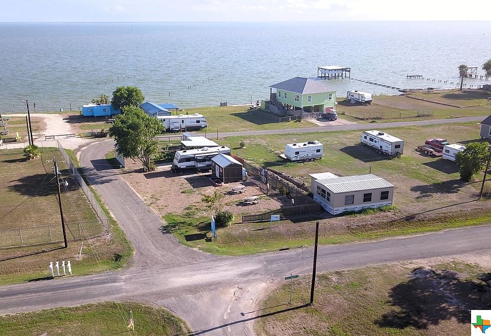 1st image of 61 Bay Front Ln