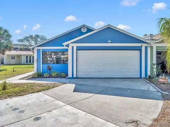 4522 Marine Pkwy, New Port Richey, FL 34652
