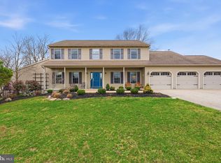 3852 Dark Hollow Rd, Furlong, PA 18925