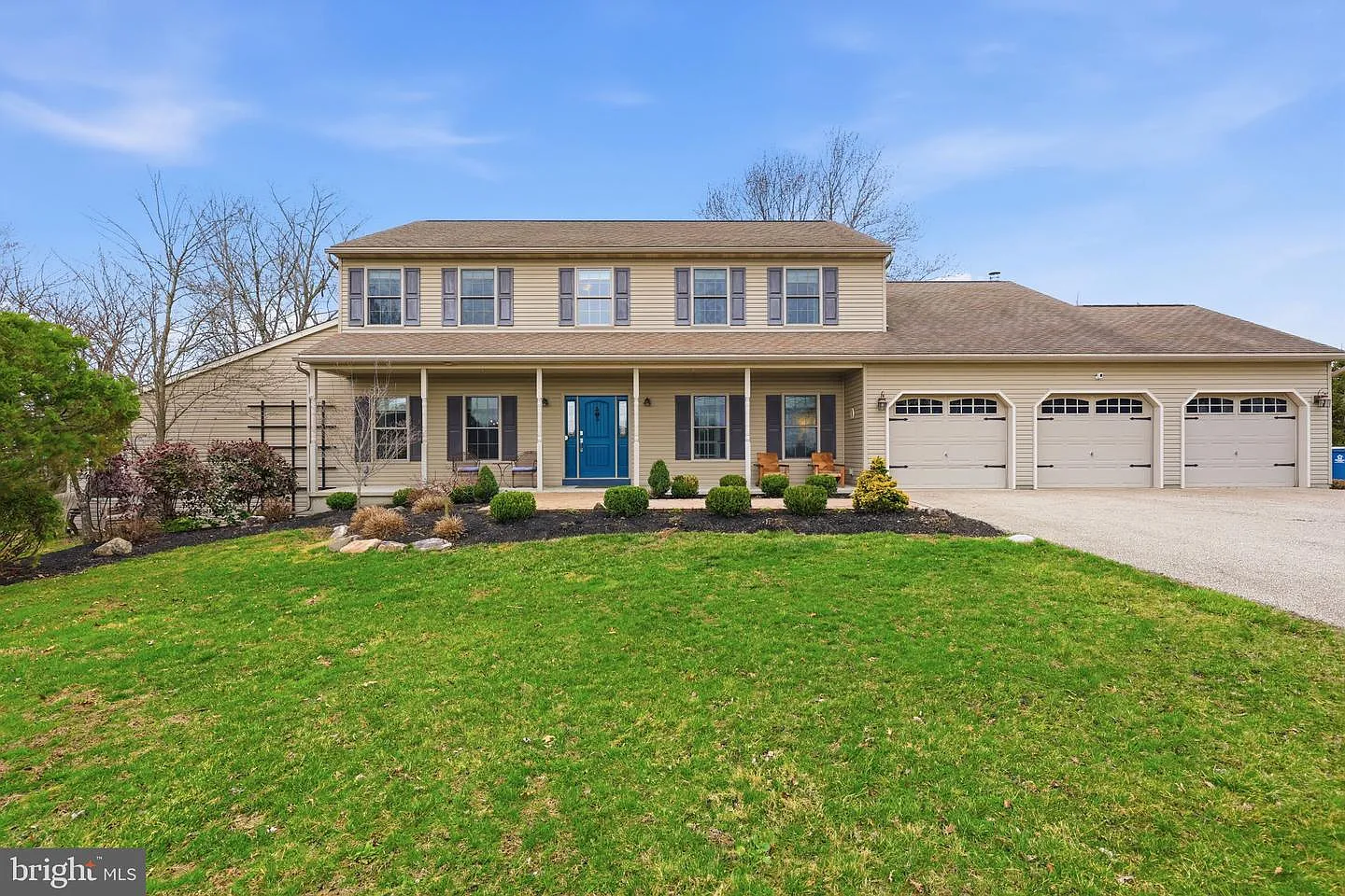 3852 Dark Hollow Rd photo 1