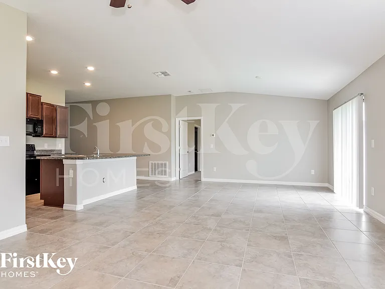 9620 Sage Creek Dr — Photo 4