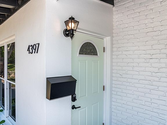 3rd image of 4397 Neptune Dr SE