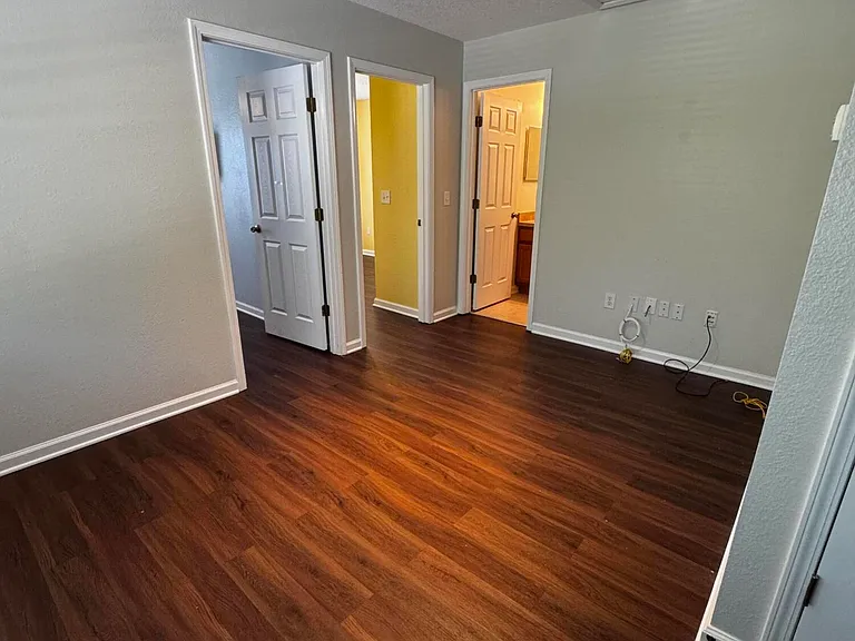 1052 N Black Cherry Dr — Photo 17
