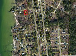 105 Saracen Dr, Bonneau, SC 29431