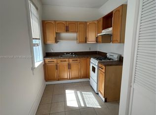 529 NE 66th St APT 8, Miami, FL 33138