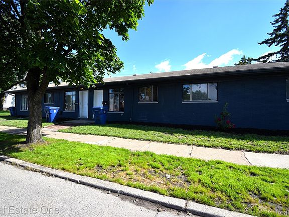 5th image of 162 Burke St