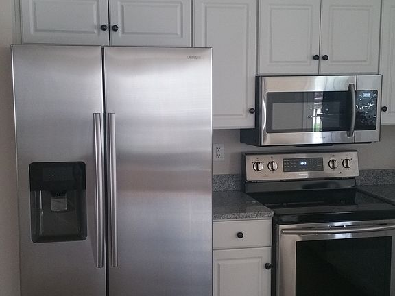 2nd image of 11001 Suffolk Dr