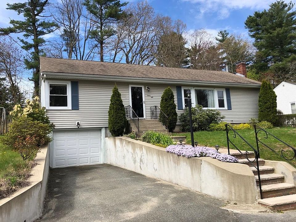 1st image of 38 Berkshire Ave