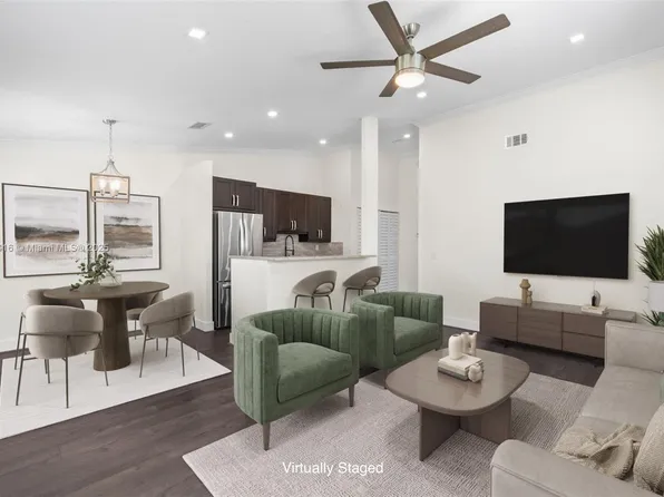 721 NW 47th St, Pompano Beach, FL 33064