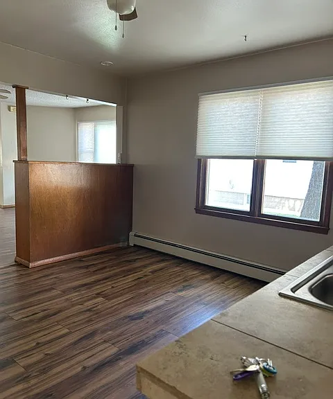 221 Walnut St — Photo 8