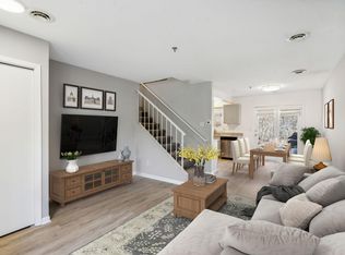 15236 Lesley Ln UNIT 25, Eden Prairie, MN 55346
